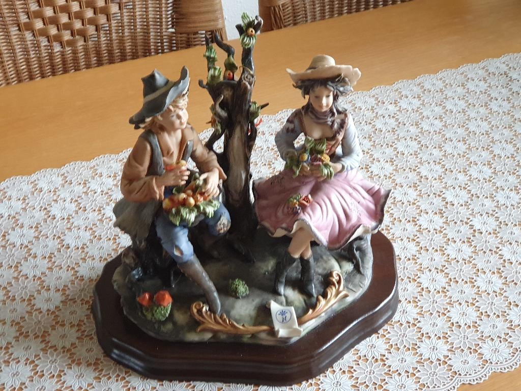 Groot oud capodimonte beeld, Antiek en Kunst, Curiosa en Brocante, Ophalen