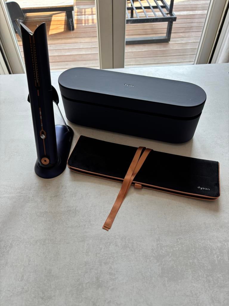 Dyson Corrale Stijltang - Draadloos en met Flexibele Platen, Sieraden, Tassen en Uiterlijk, Uiterlijk | Haarverzorging, Zo goed als nieuw