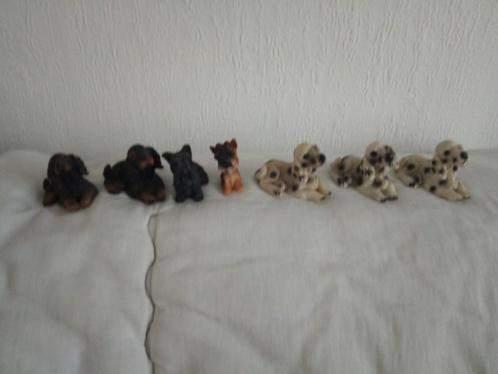 Mini Honden beeldjes, Ophalen of Verzenden, Zo goed als nieuw, Hond of Kat, Beeldje of Figuurtje
