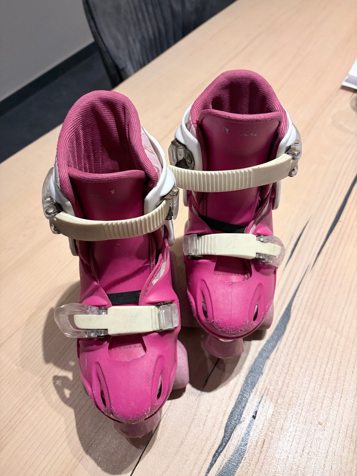 Roze rolschaatsen voor kinderen, maat 27-31 (verstelbaar), Kinderen, Ophalen of Verzenden, Verstelbaar, Gebruikt