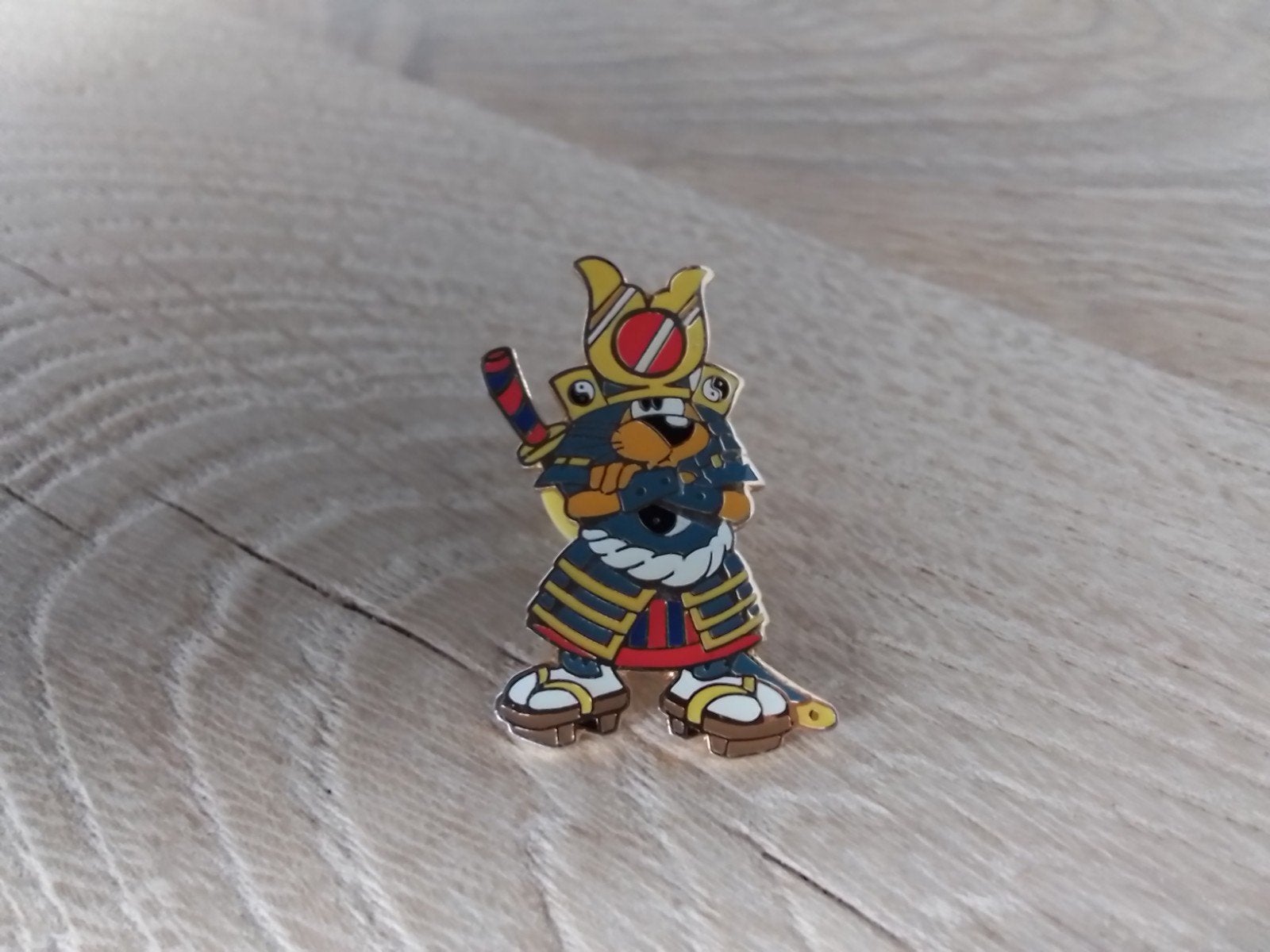 Efteling pin loeki de leeuw carnaval festival, Verzamelen, Ophalen of Verzenden, Zo goed als nieuw