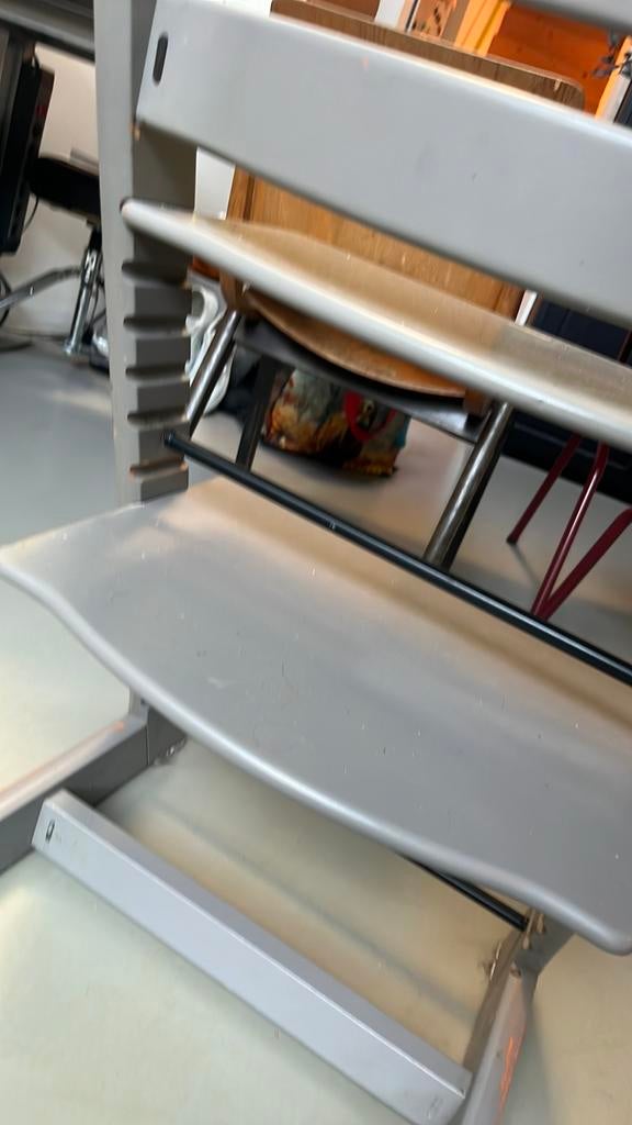 2 x tripp trapp stoel stokke, Huis en Inrichting, Ophalen, Zo goed als nieuw, Stapelbed, Eenpersoons