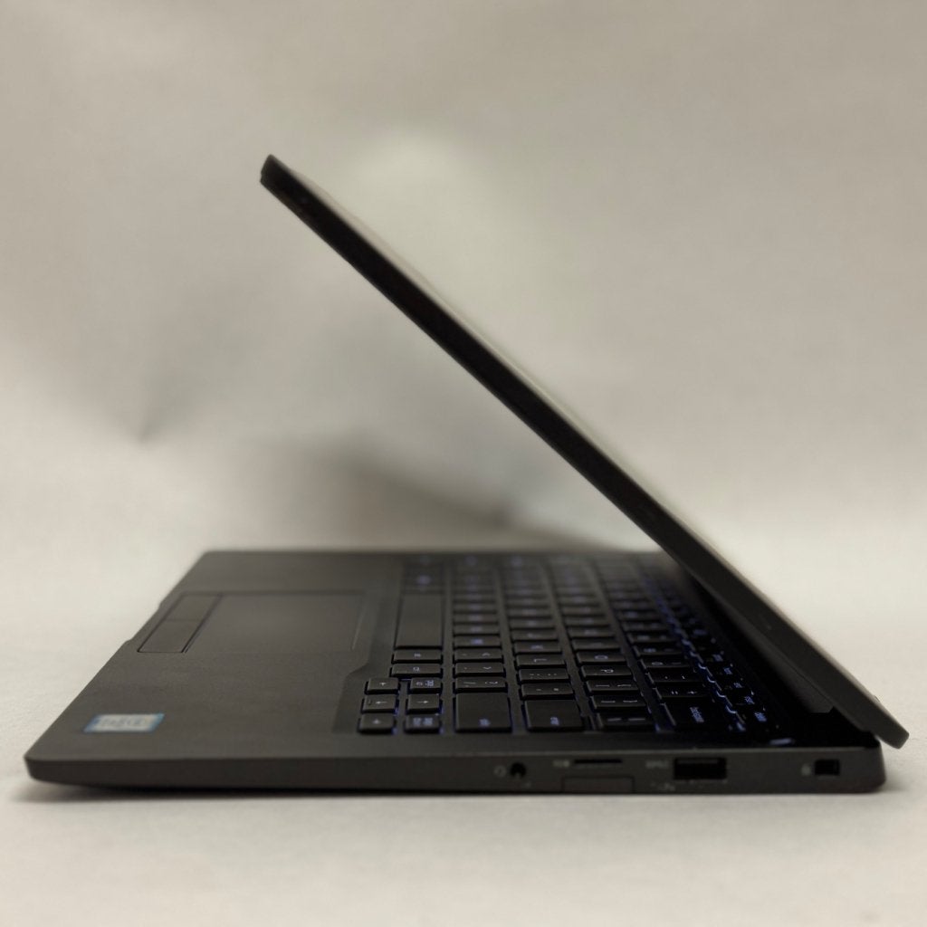 Dell Latitude 7400 14/i5-8365/16/512/W11, Dell, Gebruikt, Support@Dell.com, One Dell Way
Round Rock, TX 78682
United States