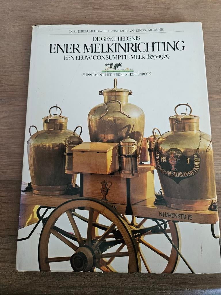 De Geschiedenis Eener Melkinrichting 1879-1979, Ophalen of Verzenden, Zo goed als nieuw