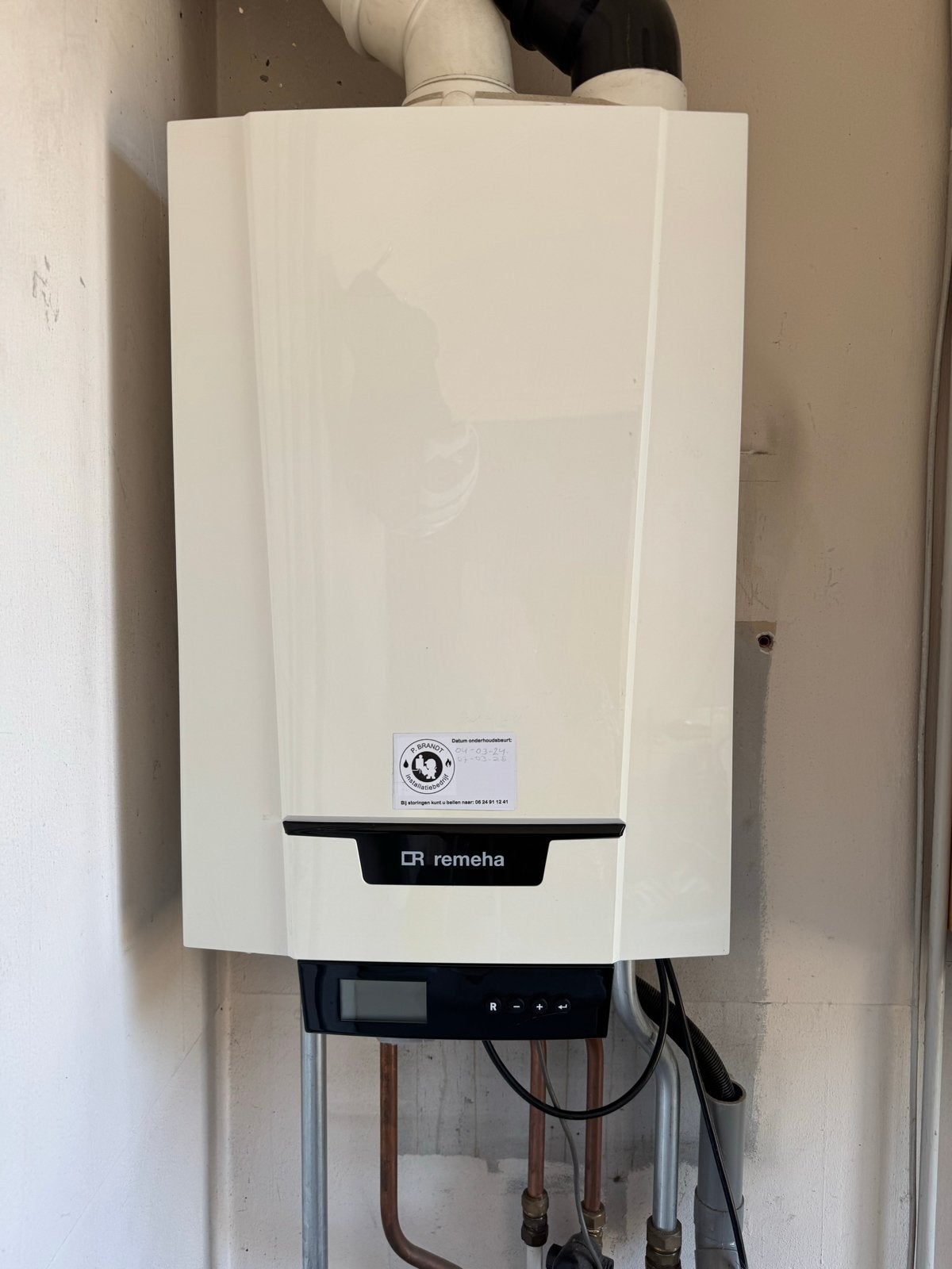 Remeha Tzerra Ace 28C CV-ketel - Bouwjaar 2021, Ophalen, Hoog rendement (Hr), Cv-ketel of Combi-ketel, Minder dan 60 cm