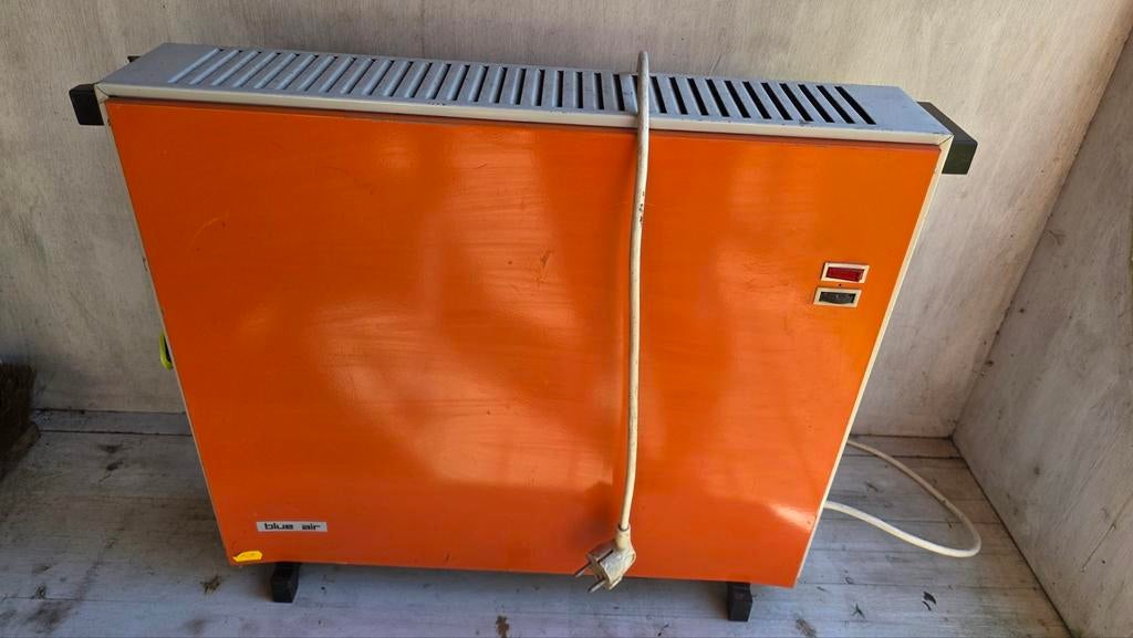 Ouderwetse elektrische kachel - verwarmt ruimtes moeiteloos, Huis en Inrichting, Kachels, Ophalen, Gebruikt, Overige soorten, Elektrisch