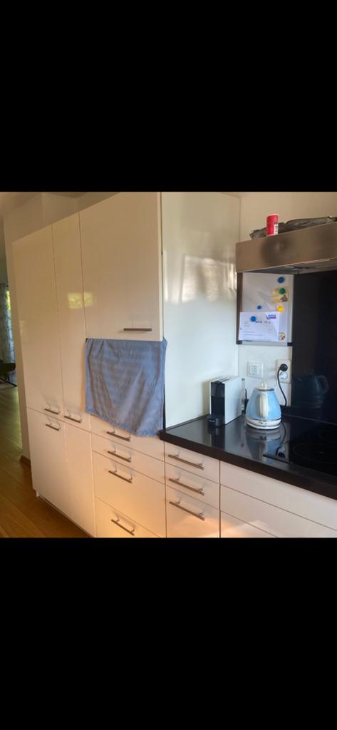 Complete keuken BECHIKBAAR 4 JULI, Ophalen of Verzenden, Zo goed als nieuw, Graniet of Steen, Hoekkeuken