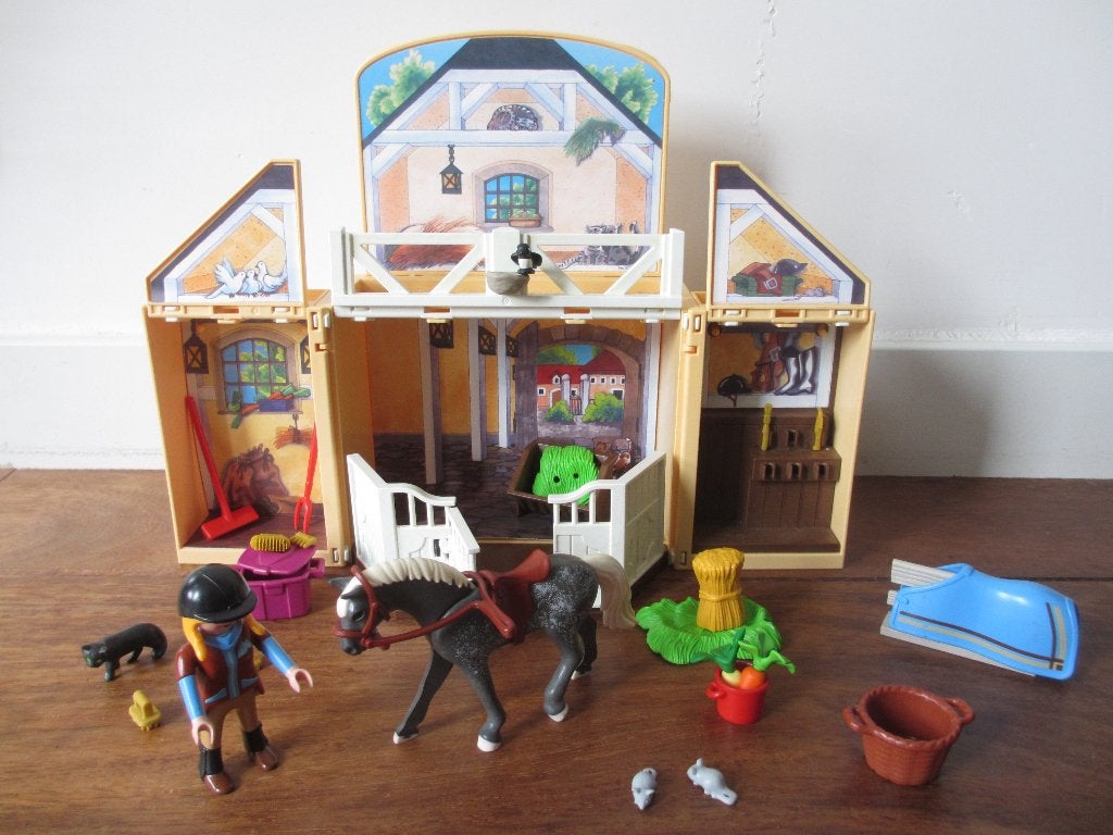 Playmobil 5418: Speelbox paardenstal paard 100% compleet, Ophalen of Verzenden, Zo goed als nieuw, Complete set