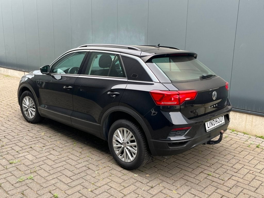 Volkswagen T-Roc 1.0 TSI Style TREKHAAK STOELVERW, Voorwielaandrijving, Stof, Gebruikt, Zwart
