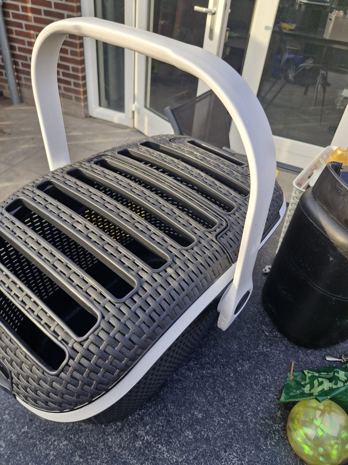 Katten reis mand, Ophalen