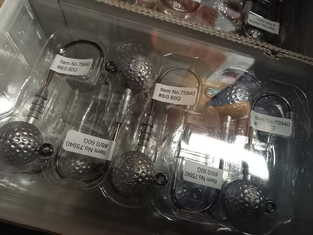 Partij 60-grams Golfball Jigheads (3 haakmaten) ...Madcat..., Tinstraat, Overige typen, Nieuw, Ophalen of Verzenden