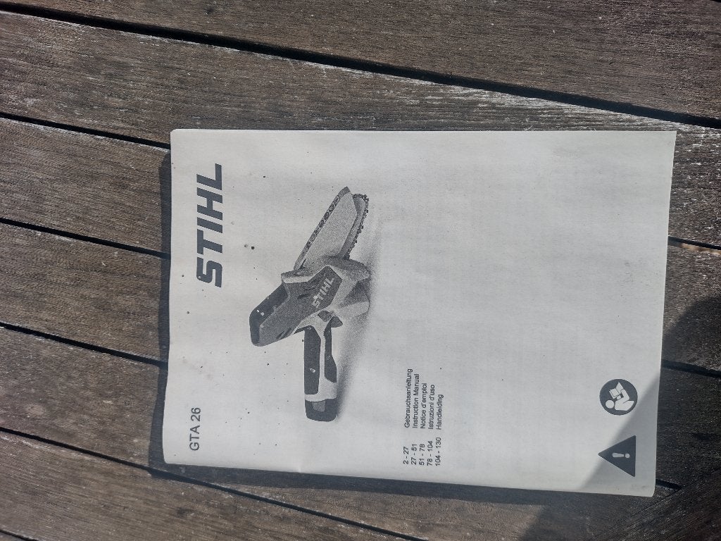 accu snoei/handzaag, Ophalen of Verzenden, Zo goed als nieuw, Handzaag, Stihl