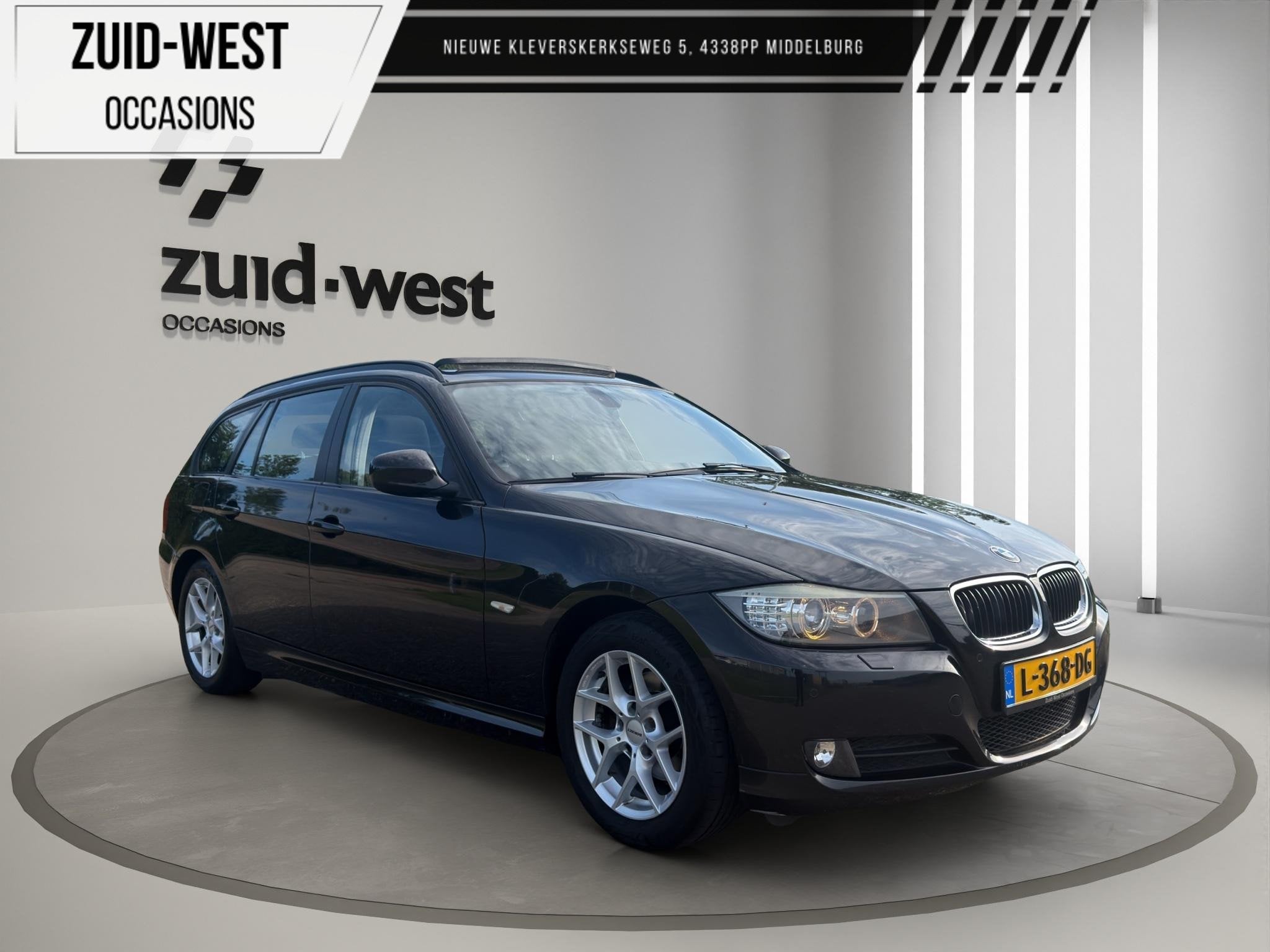 BMW 3-serie Touring 318i High Executive Pano Automaat Xenon, Auto's, Automaat, Euro 5, 1435 kg, Zwart