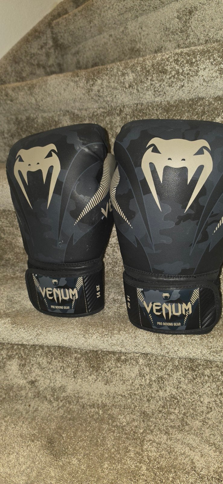 Venum Bokshandschoenen 14oz - Zwart Camo, Ophalen of Verzenden, Zo goed als nieuw, Overige, Vechtsportbescherming