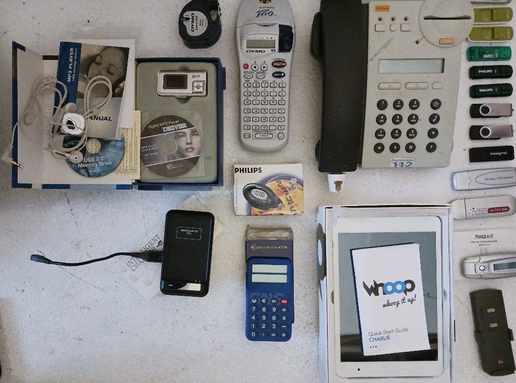 diverse electronische apparaten, oa rekenapp op zonnestroom, Ophalen of Verzenden, Computers en Rekenmachines