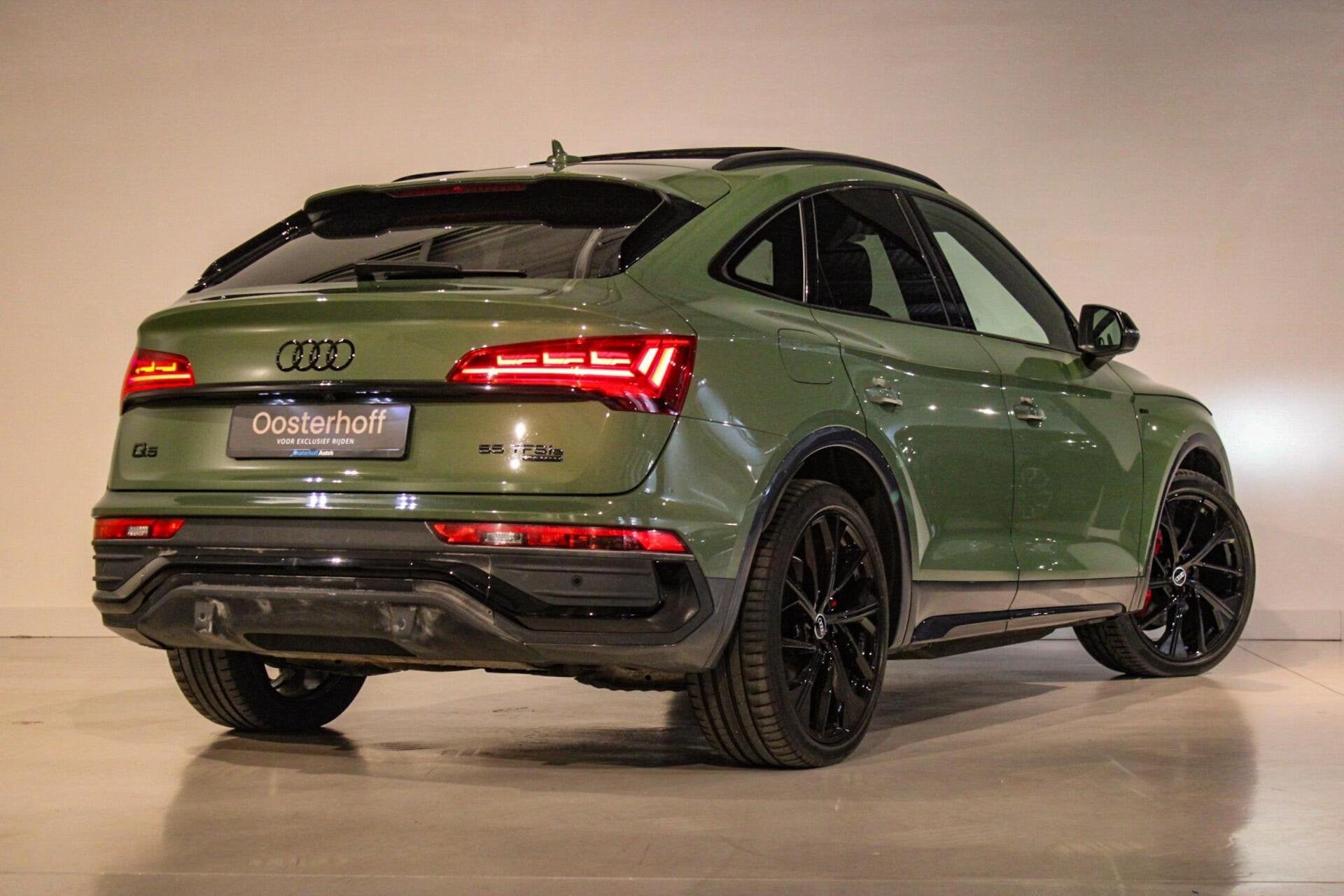 Audi Q5 Sportback 55 TFSI e S edition LUCHTV | PANO | B&O, Auto's, Audi, Automaat, Gebruikt, 4 cilinders, Leder