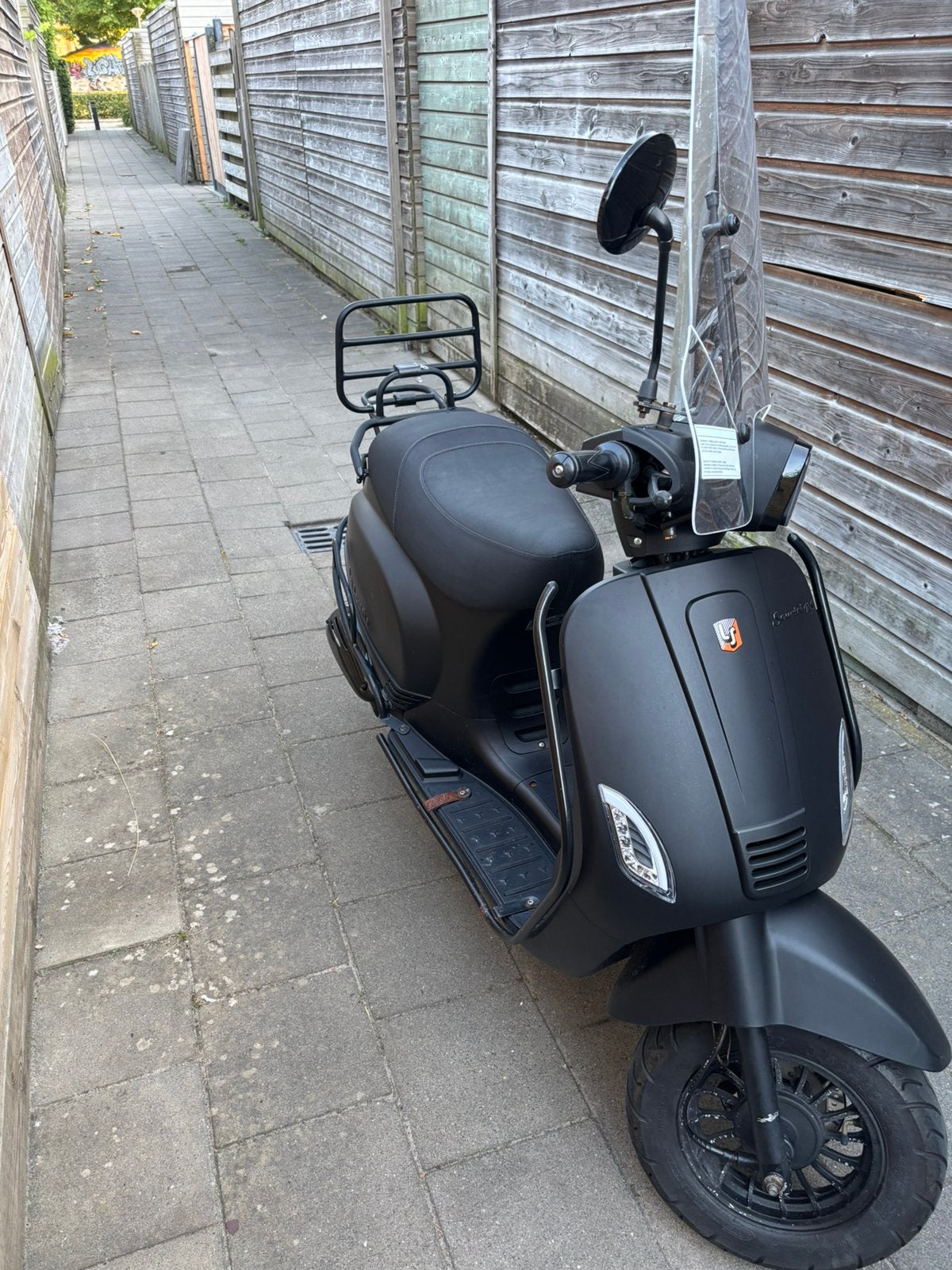 La Souris Sourini RS 2020 Mat Zwart geel kenteken, Ophalen, Gebruikt, Benzine, Overige merken