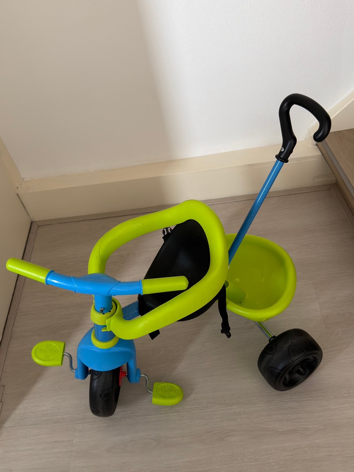 Kinder fietsje, Ophalen, Zo goed als nieuw