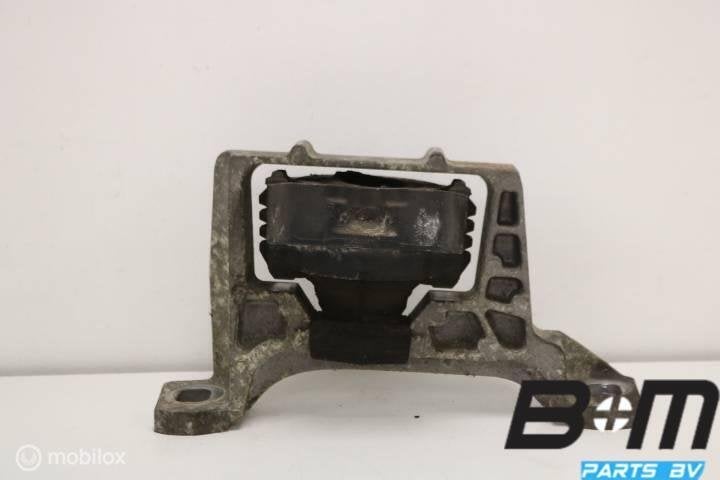Motorsteun Volvo C30, Gebruikt