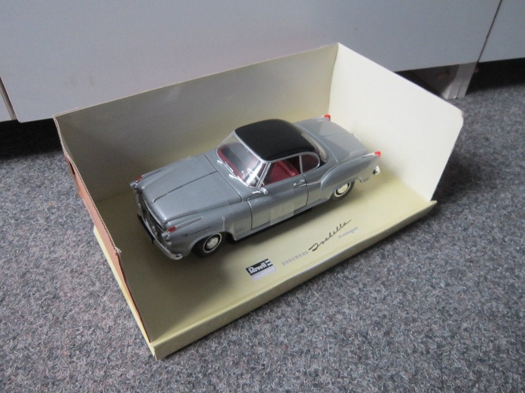 BORGWARD ISABELLA COUPE, Hobby en Vrije tijd, Ophalen, Nieuw, Auto, Revell