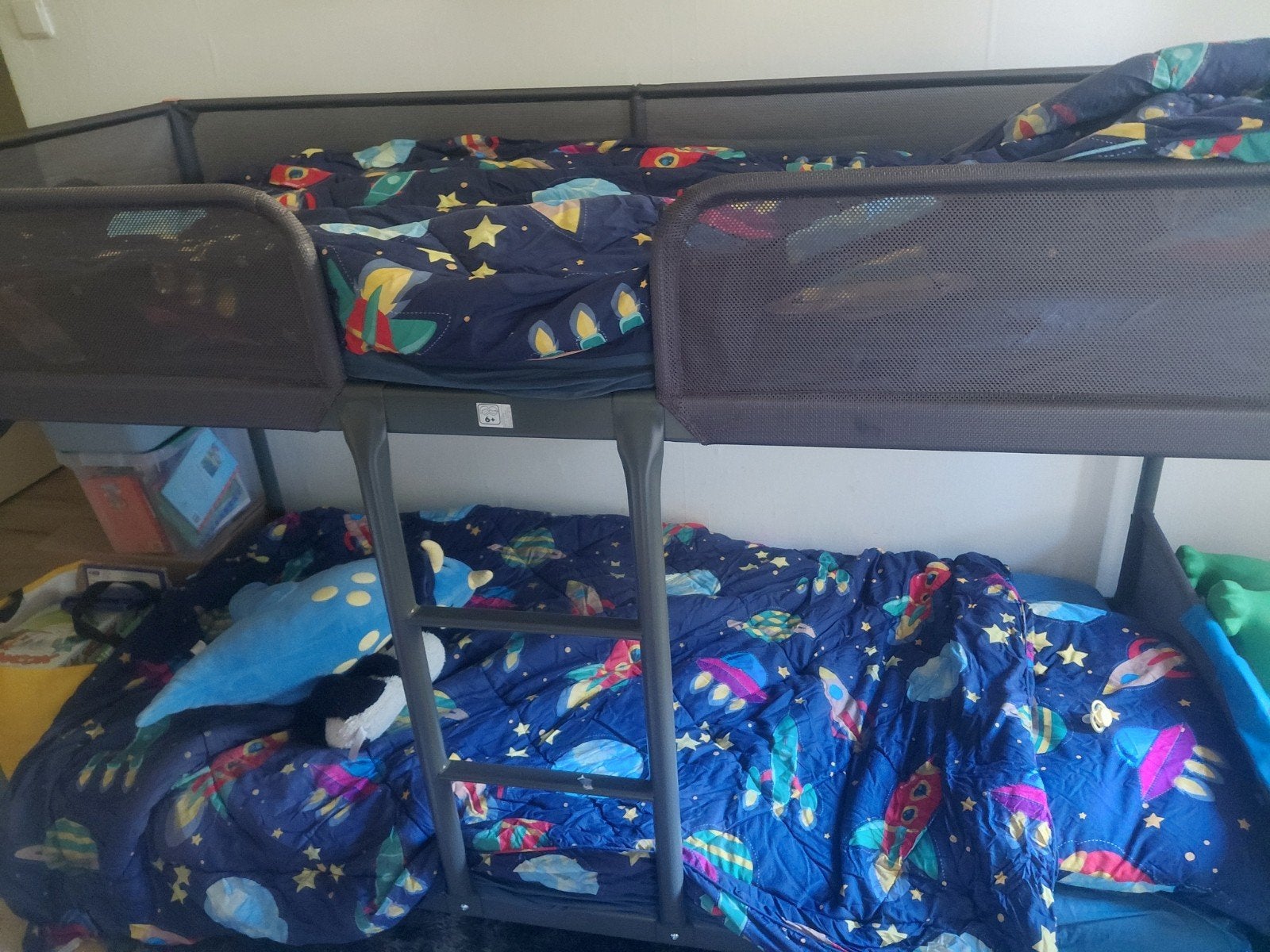 IKEA Tuffing Stapelbed 90x200 cm - Zo goed als nieuw, 90 cm, Tweepersoons, Ophalen of Verzenden, Zo goed als nieuw