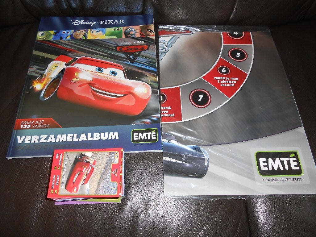 Disney Pixar set kaarten compleet + album + poster, Overige supermarkten, Ophalen of Verzenden