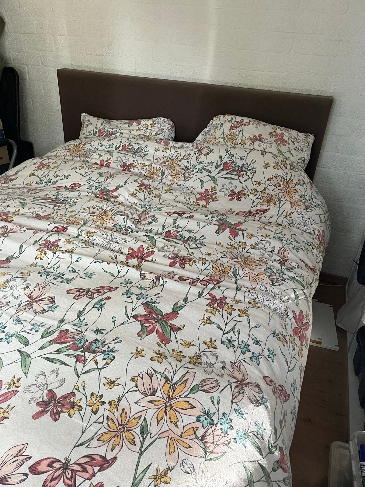 Boxspring 140x200cm, elektrisch verstelbaar + topper, Ophalen, Verstelbaar, Zo goed als nieuw, 200 cm