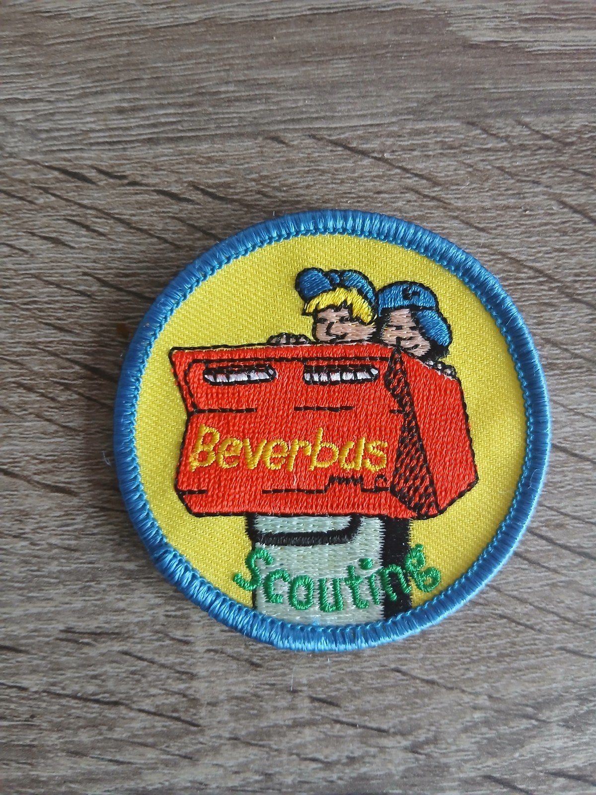 Bevers Scouting Embleem - Beverbus, Verzamelen, Scouting, Verzenden, Nieuw, Embleem, Speld of Insigne