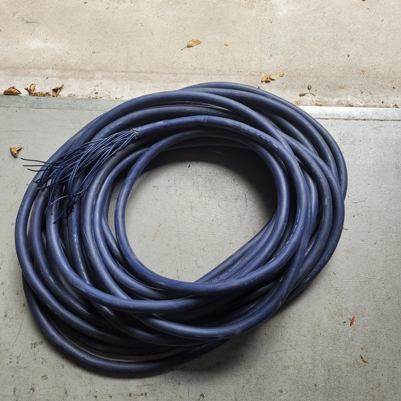 multikabel 28 parig 31,8 meter lang, Muziek en Instrumenten, Kabels en Stekkers, Ophalen, Gebruikt