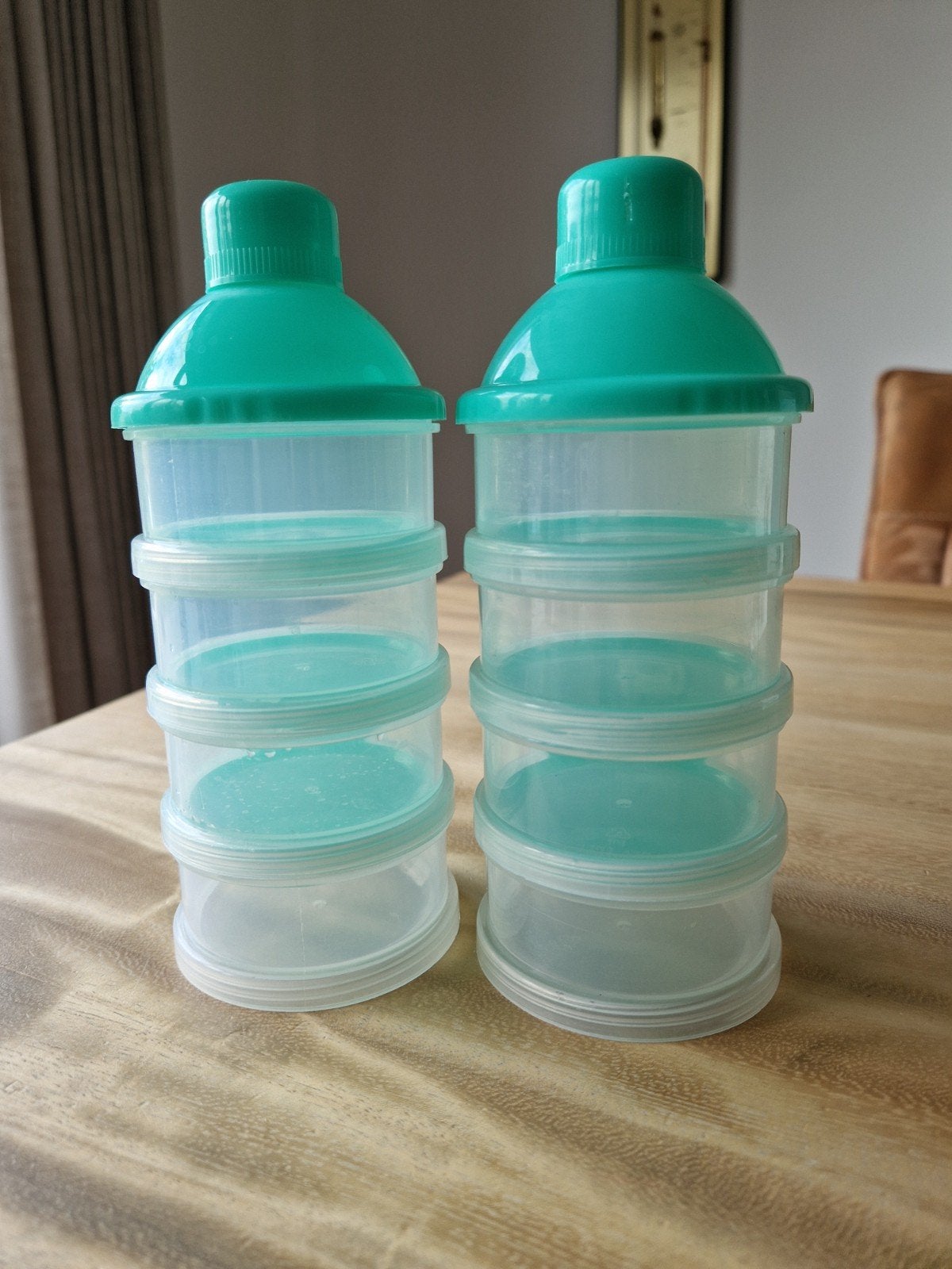 Poedertorens voor babyvoeding, Ophalen, Gebruikt, Bewaarbakje