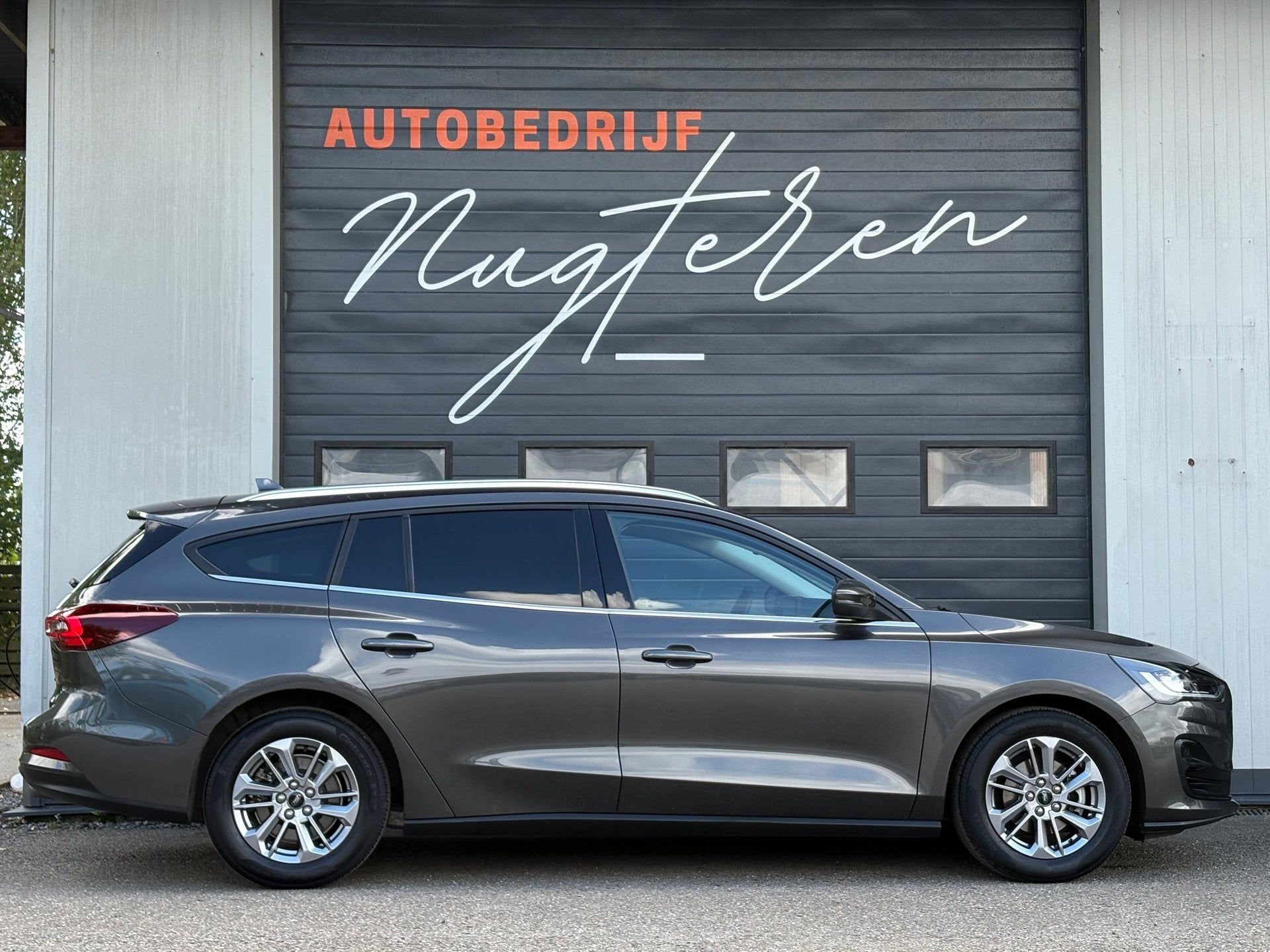 Ford Focus Wagon 1.0 EcoBoost Hybrid Titanium|1e eigenaar|Gr, Auto's, Gebruikt, Origineel Nederlands, Handgeschakeld, 19 km/l