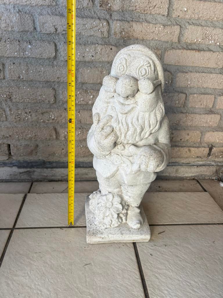 Leuke betonnen tuinkabouter, Tuin en Terras, Tuinbeelden, Ophalen of Verzenden, Zo goed als nieuw