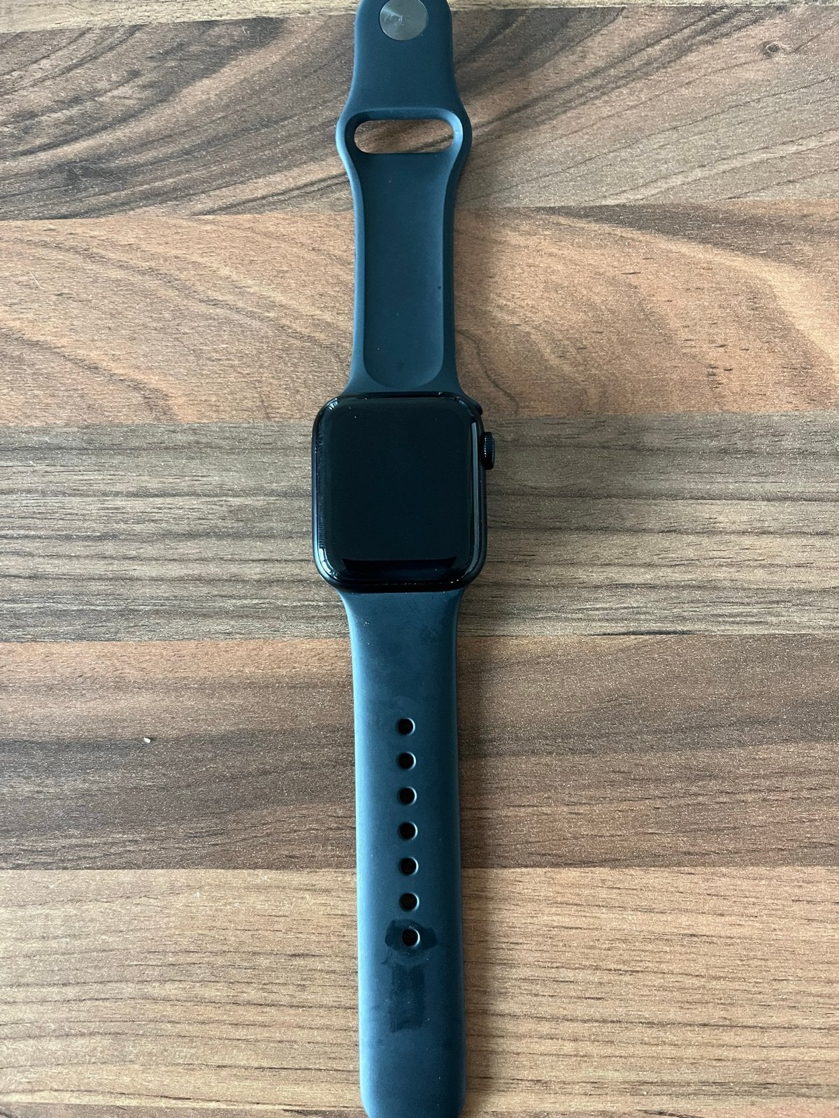 Apple Watch SE (2nd gen) 40mm GPS – Midnight – Battery 86%