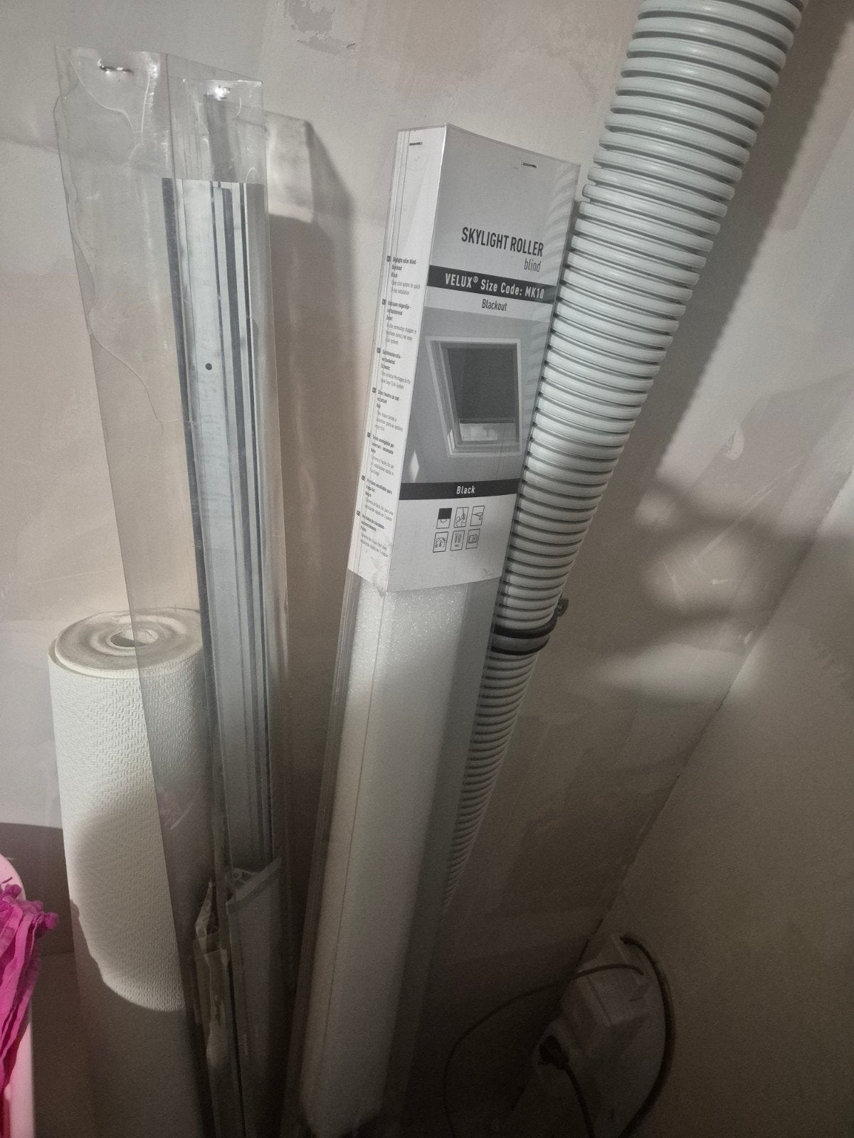 2x Velux verduisterend rolgordijn MK10 - Nieuw en ongeopend, Ophalen