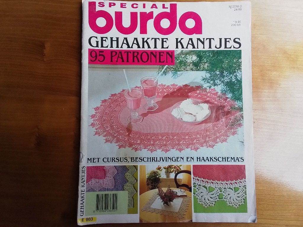 Burda Special Gehaakte kantjes 95 patronen, Ophalen of Verzenden, Gebruikt, Haken, Patroon of Boek