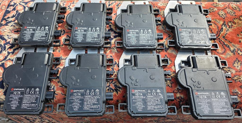 IQ7A  Enphase micro omvormer (8 stuks), Ophalen, Zo goed als nieuw, Overige typen