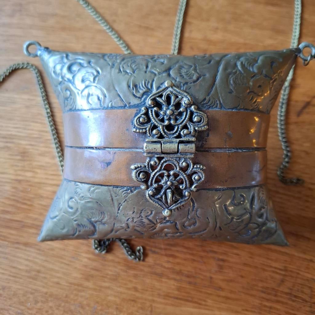 Antiek buideltasje koper., Antiek en Kunst, Ophalen of Verzenden