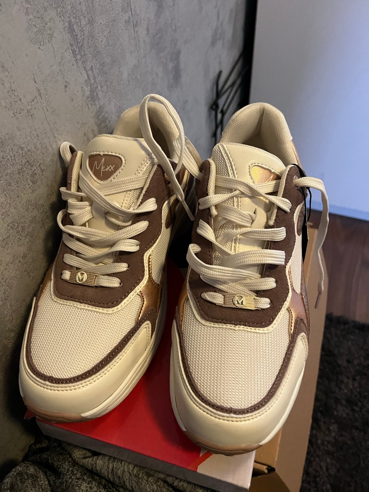 Mexx Sneakers Dames - Nieuw met label, Ophalen of Verzenden, Nieuw, Overige kleuren, Sneakers of Gympen