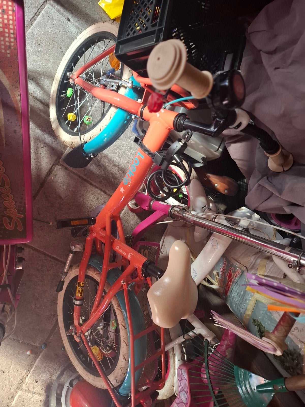 Loekie kinderfiets - Slechts 5 maanden gebruikt!, Ophalen, Zo goed als nieuw, Loekie