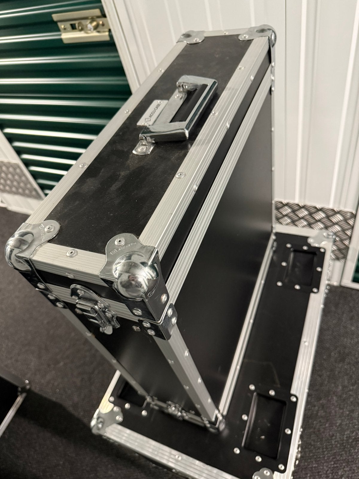 Accu case 19 inch 3HE flightcase double door, Muziek en Instrumenten, Behuizingen en Koffers, Ophalen of Verzenden, Zo goed als nieuw