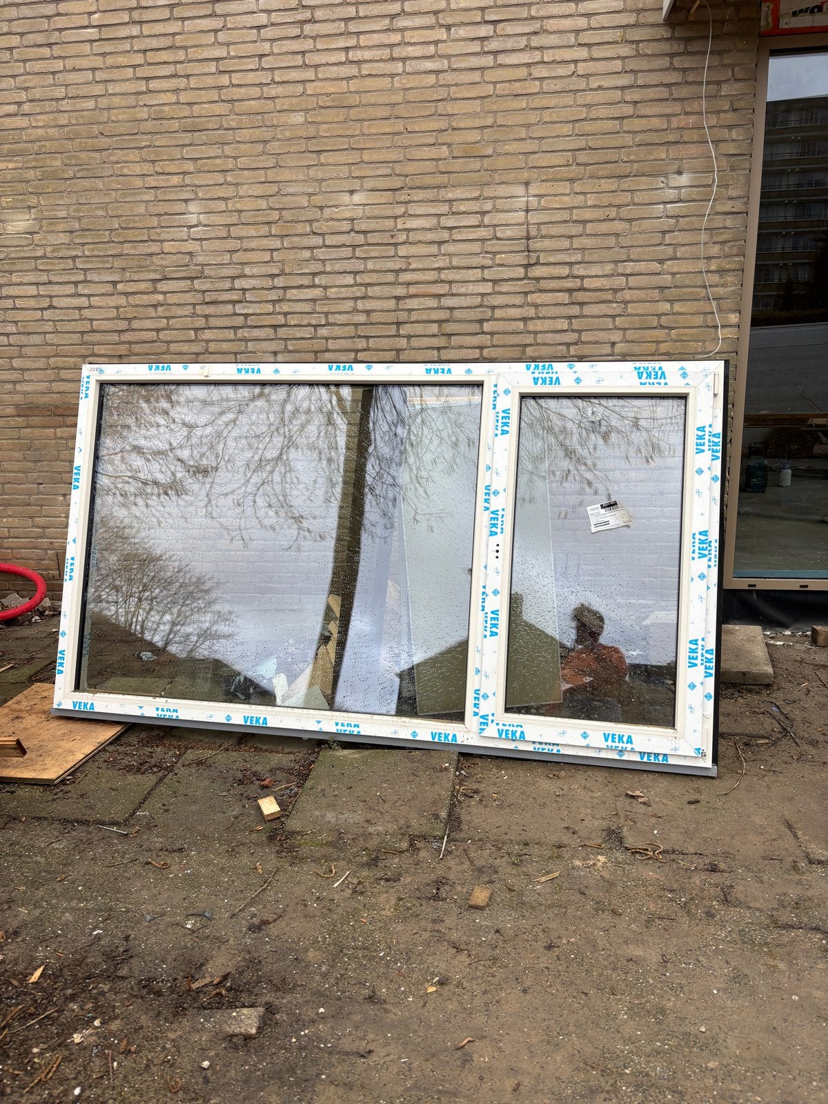 Nieuw kunststof kozijn met triple glas en draaikiepraam, Ophalen, Gevelraam of Ruit, 120 tot 160 cm, Nieuw