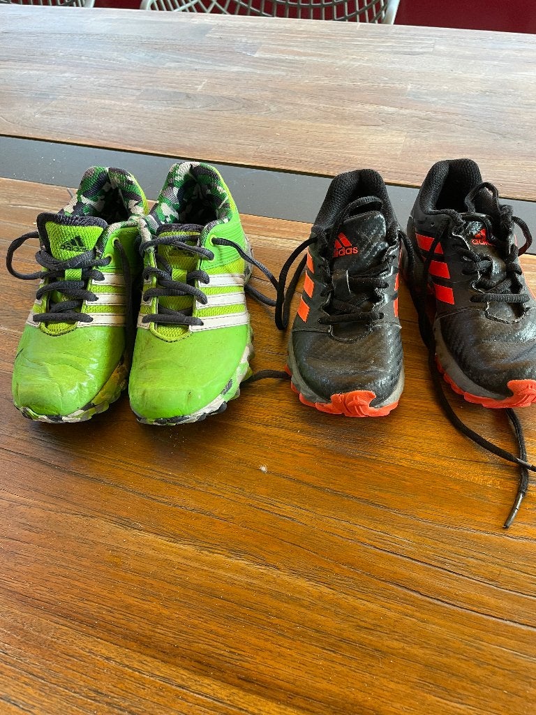 Hockeyschoenen kids 30 en 31, Sport en Fitness, Hockey, Ophalen of Verzenden, Gebruikt, Schoenen