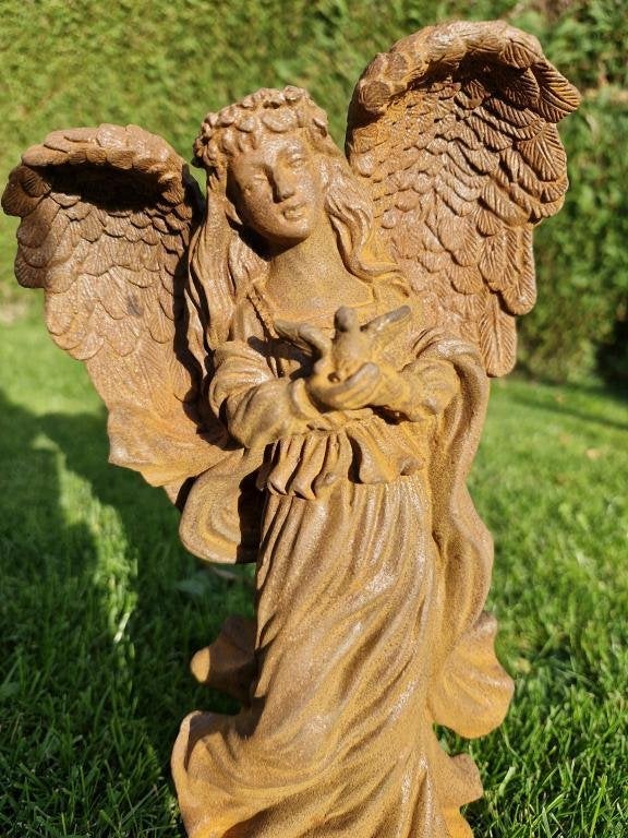 gietijzeren engel met duif , duif , grafbeeld, Tuin en Terras, Ophalen of Verzenden, Atw, Metaal, Atw