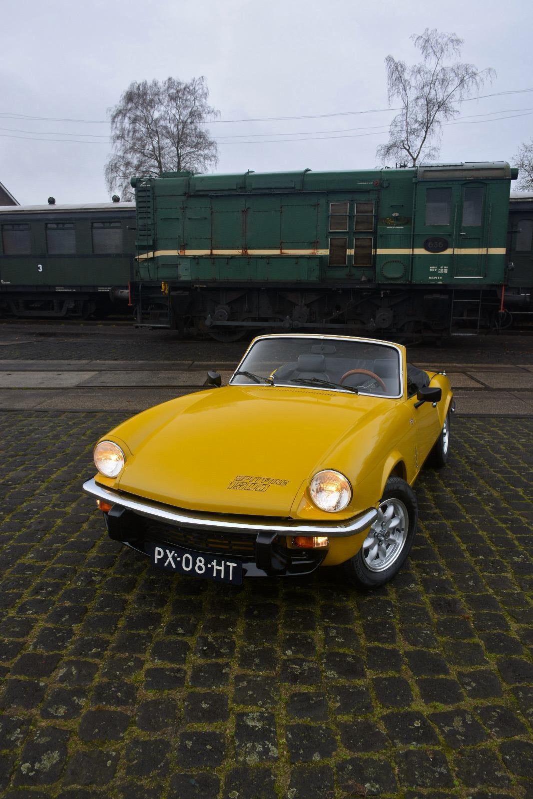 Triumph Spitfire 1.5 TC 1976 Geel, Auto's, Achterwielaandrijving, Zwart, 4 cilinders, Cabriolet