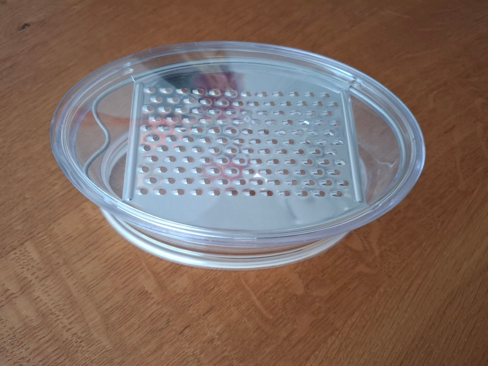 Handige Bodum rasp met opvangbakje - Zo goed als nieuw, Overige typen, Kunststof, Bodum, Ophalen of Verzenden