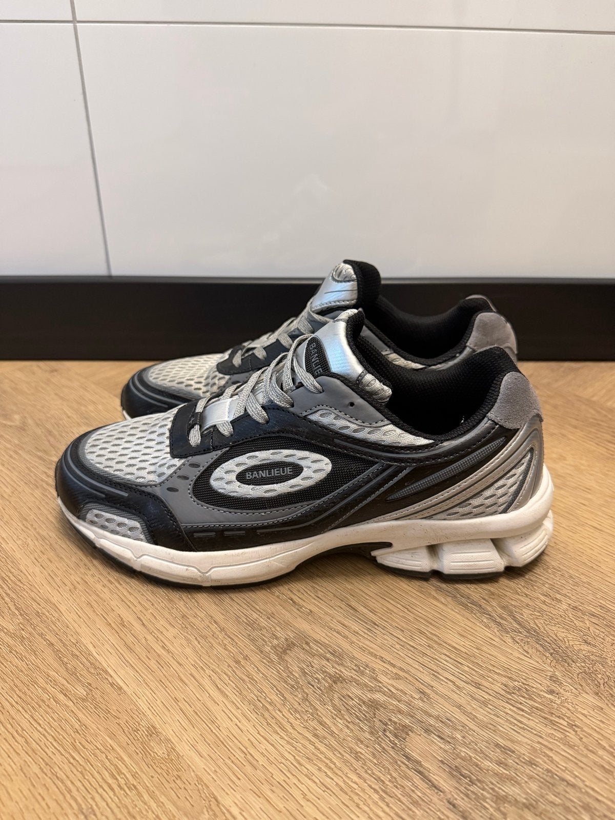 BANLIEUE sneakers zwart wit grijs - Nieuw maat 43, Ophalen, Nieuw, Zwart, Sneakers of Gympen