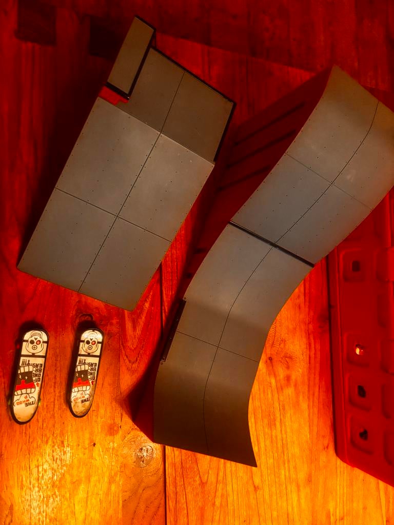 Vinger skateboard set met 3 ramps en 2 skateboards, Ophalen of Verzenden, Gebruikt, Jongen of Meisje