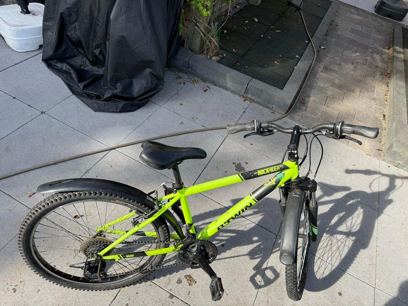 Foto 3 van B'Twin Rockrider 24 inch kinderfiets - Gebruikt