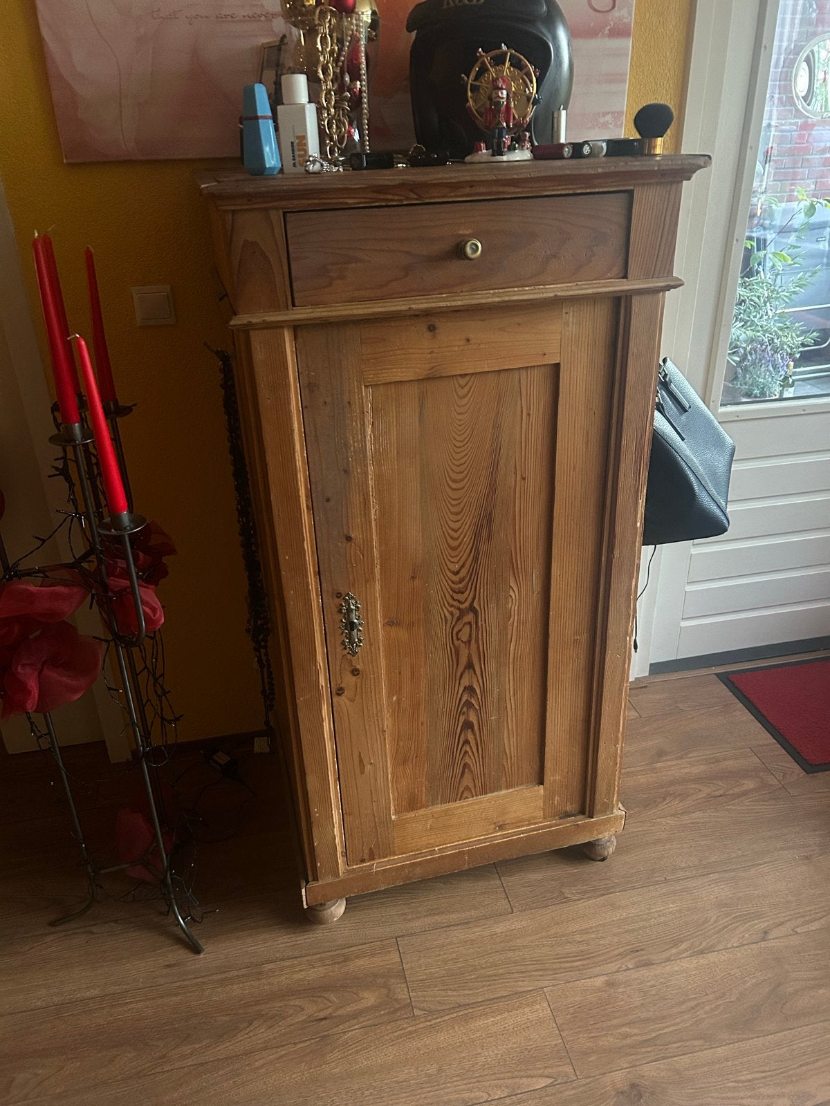 Vintage houten kastje met lade, Ophalen