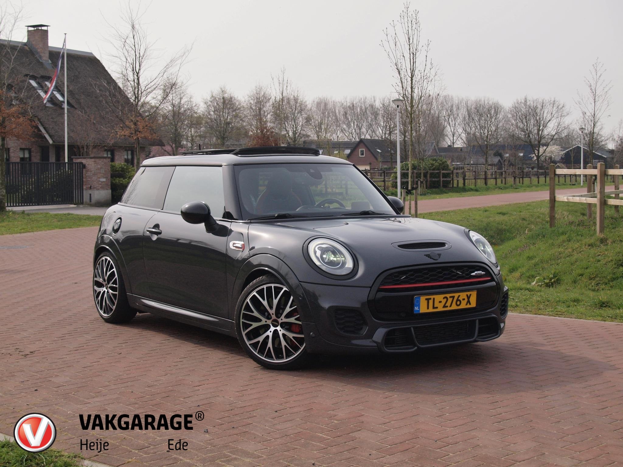 MINI 3-Deurs 2.0 John Cooper Works Chili | 231 PK | Panorama, Auto's, 1998 cc, Gebruikt, 4 cilinders, 4 stoelen